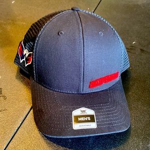 NHL CAPITAL MEN ADJUSTABLE BRIM HAT